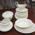 1011 1489 DINNERWARE